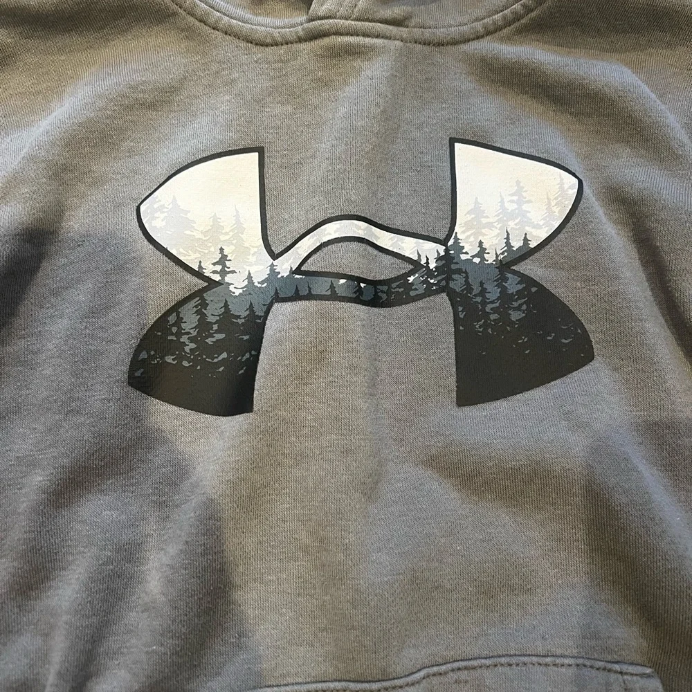 Under Armour youth Charcoal Hoodie - Picture 2 of 3